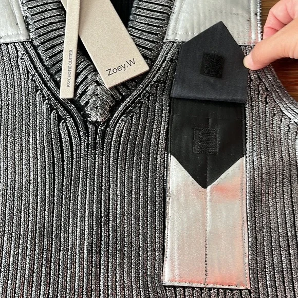 Zoey W. Los Angeles Metallic Knit V Neck Patch Vest Grey Silver - Picture 11 of 12